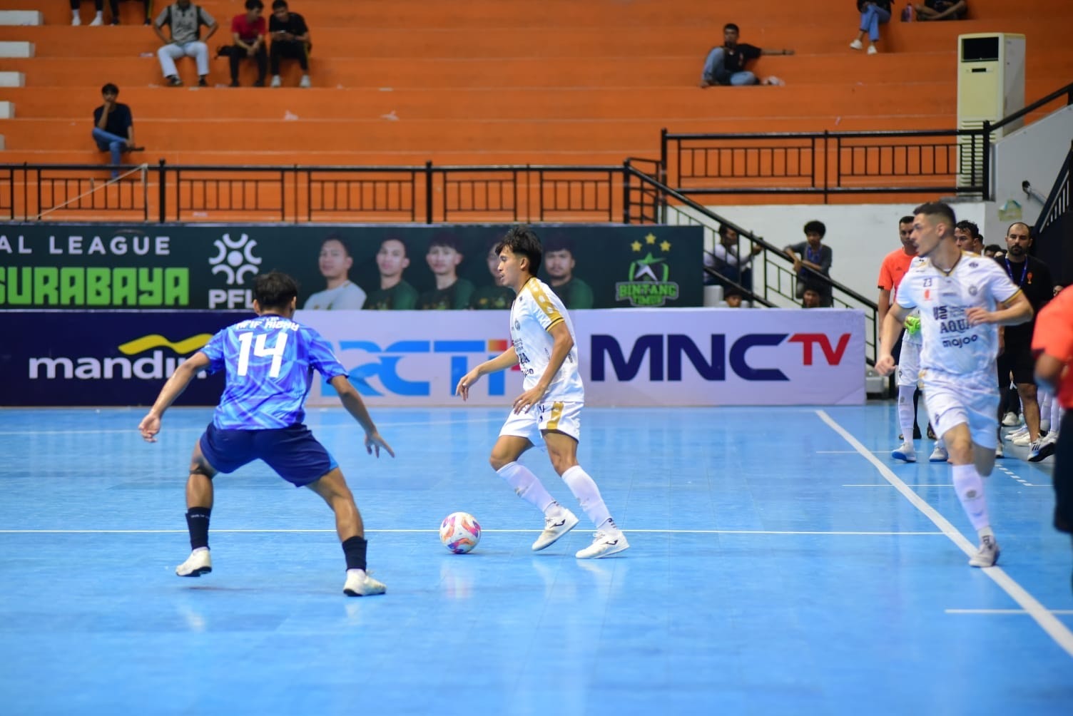 6269fc72 b71d 438b abf4 29db7d7c3699