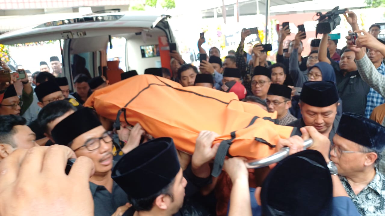 WhatsApp Image 2025 02 14 at 03.45.32