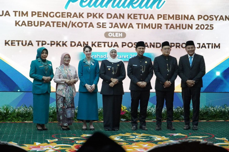 Resmi Dilantik, Ketua TP PKK Sidoarjo Komitmen Dukung Pembangunan Daerah