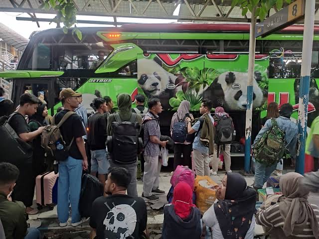 10b87011 3ff5 41b6 a1af e9e7b526228d