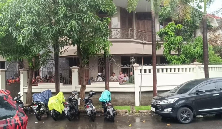 Rumah Ketua DPD RI La Nyalla Digeledah KPK