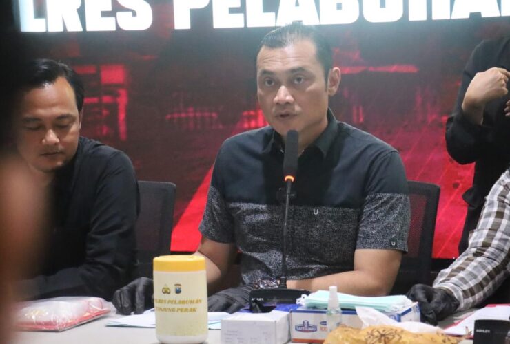 Polres Pelabuhan Tanjung Perak Ringkus Pemuda Pengedar Sabu Jaringan Bangkalan 5 7cf4aafe 711c 4eae b175 971a71596e67